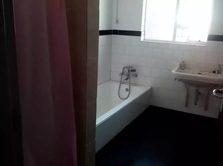 هتل Master Palace   Sasolburg