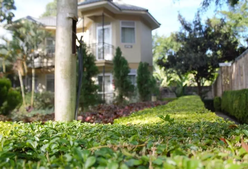 Garden Courts Hotel Masaka