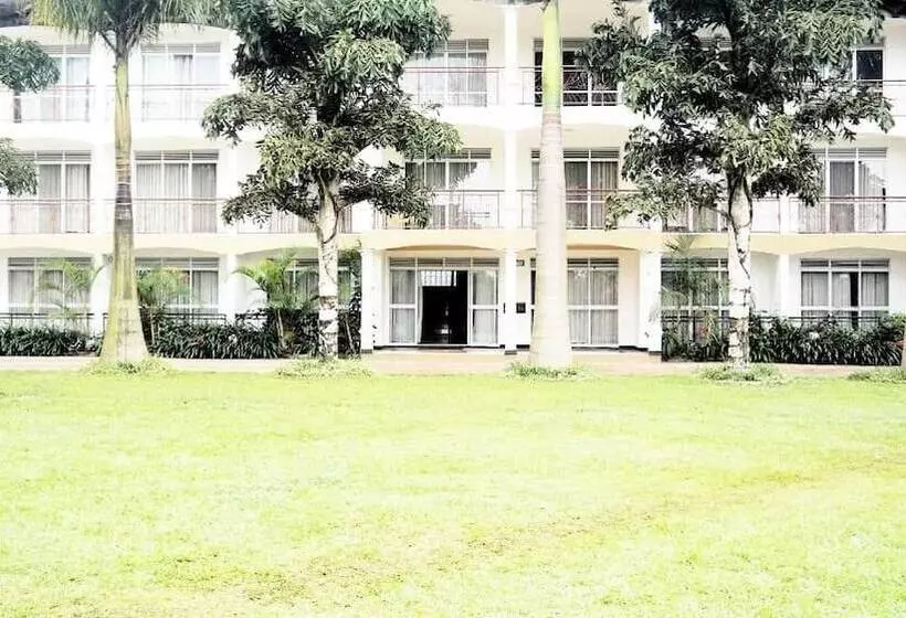 Garden Courts Hotel Masaka