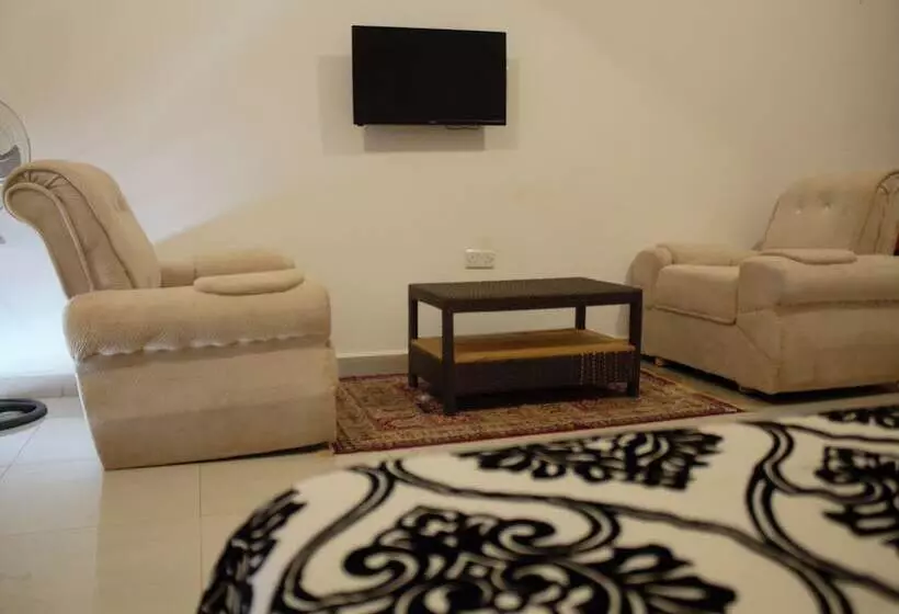 Garden Courts Hotel Masaka