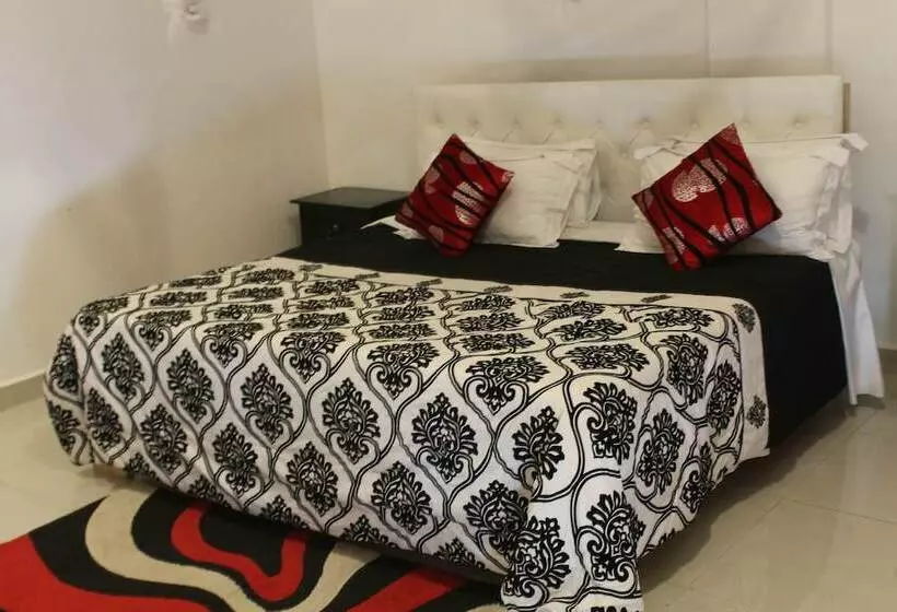 Garden Courts Hotel Masaka