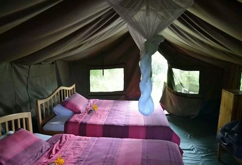 هتل Lake Kitandara Camp