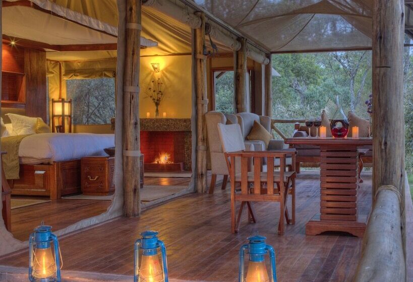 هتل Naserian Mara Camp