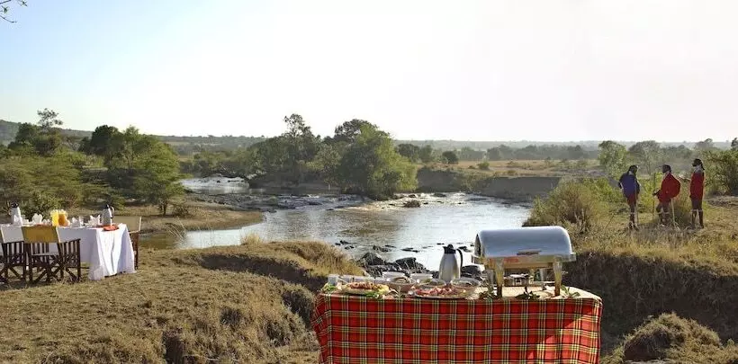 هتل Naserian Mara Camp