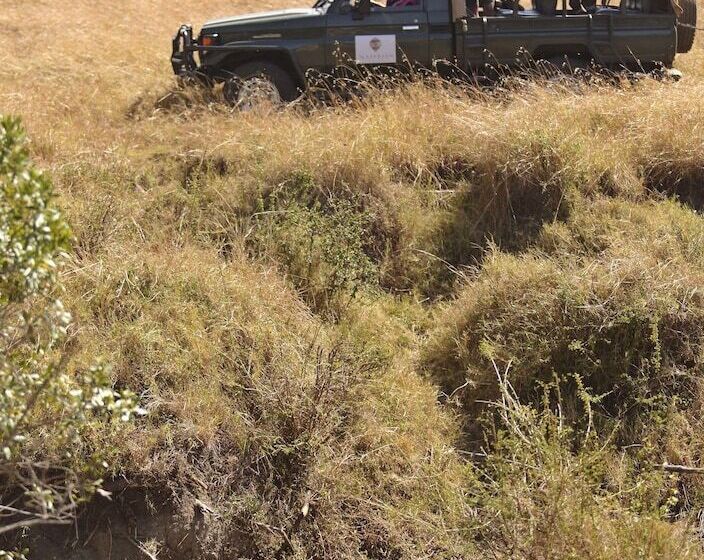 هتل Naserian Mara Camp