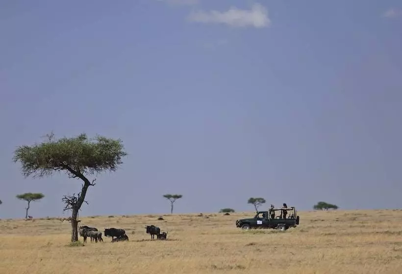 هتل Naserian Mara Camp