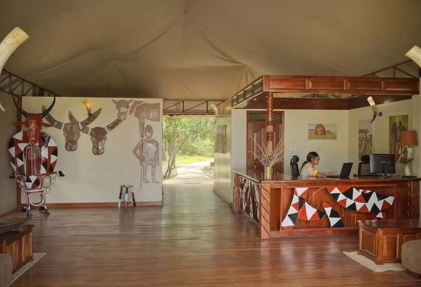 هتل Naserian Mara Camp