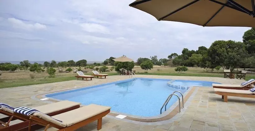 هتل Naserian Mara Camp