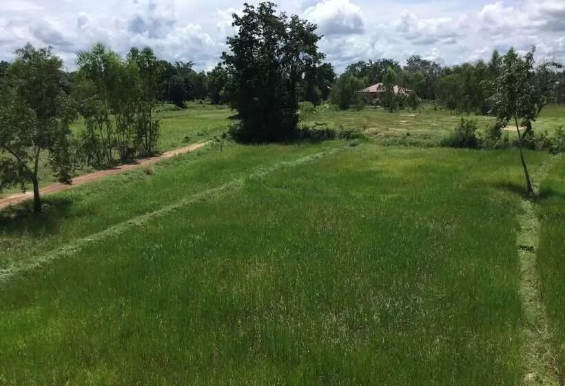 ホテル Aromdee Resort