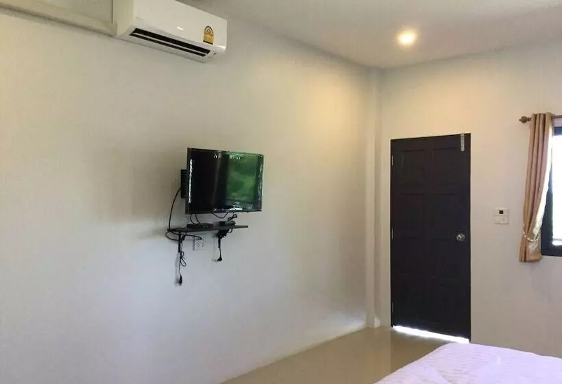 ホテル Aromdee Resort