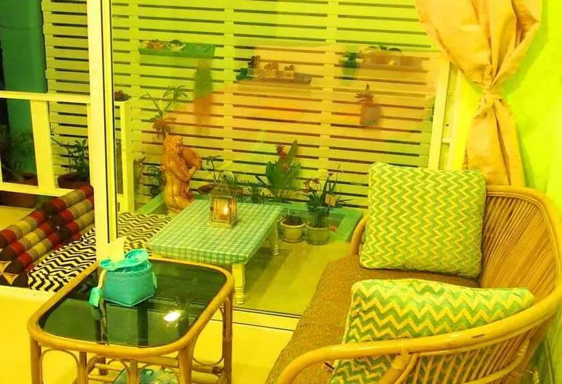 Hotelli Baan Sai Thong