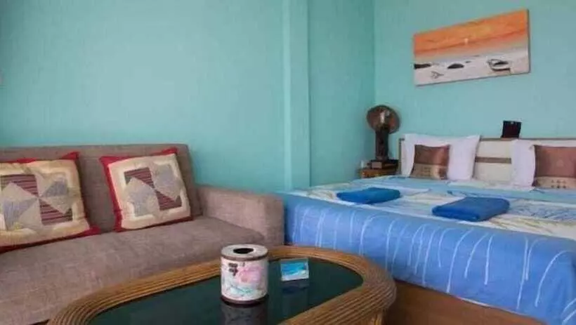 Hotelli Baan Sai Thong