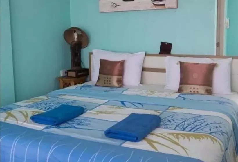 Hotelli Baan Sai Thong