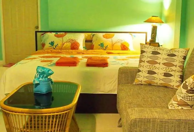 Hotelli Baan Sai Thong