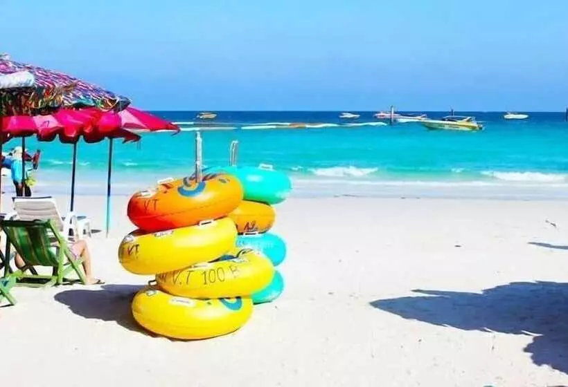 Hotelli Baan Sai Thong