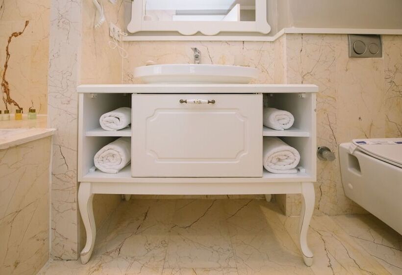 호텔 Burgaz İzer