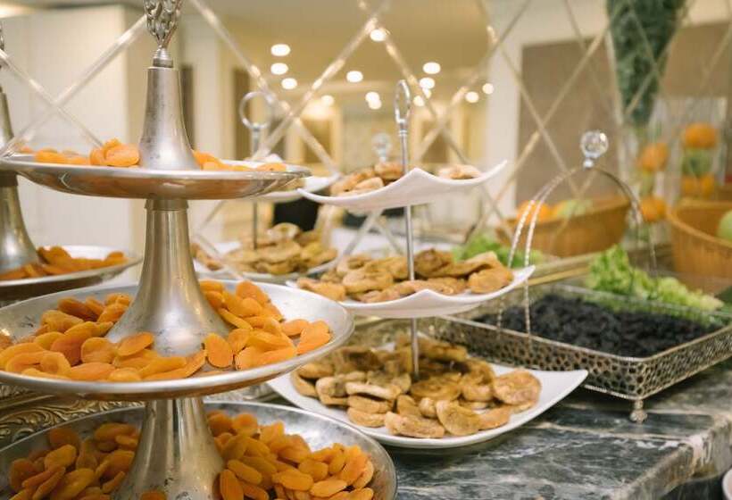 호텔 Burgaz İzer