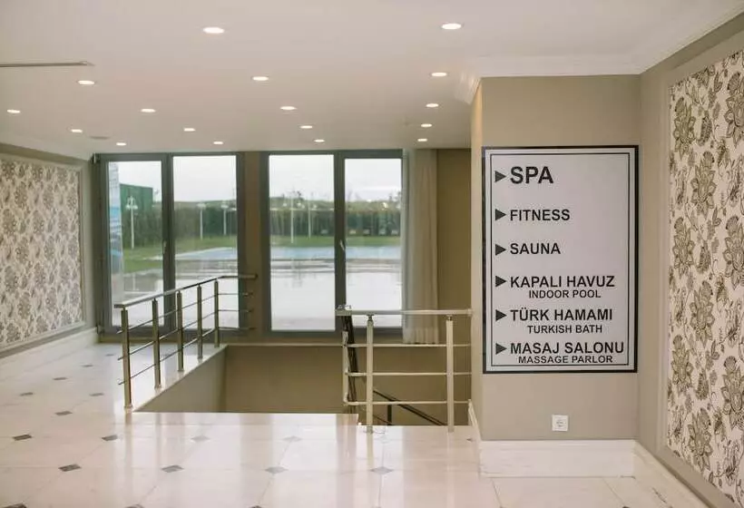 ホテル Burgaz İzer