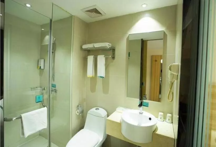 Hotelli City Comfort Inn Huanggang Dongmen Road Wanda Plaza