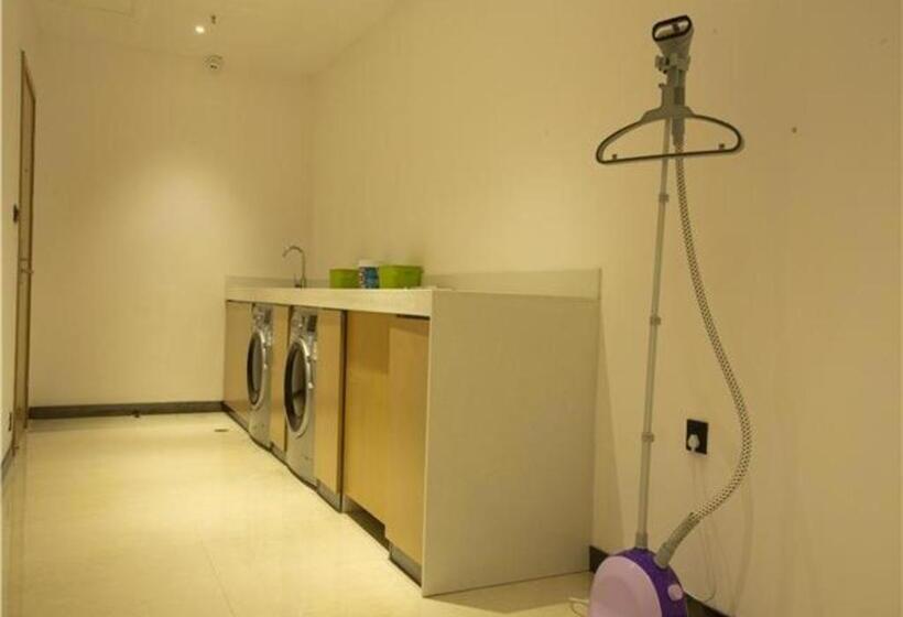 בית מלון כפרי City Comfort Inn Huanggang Dongmen Road Wanda Plaza