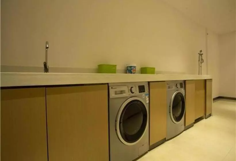 Hotelli City Comfort Inn Huanggang Dongmen Road Wanda Plaza