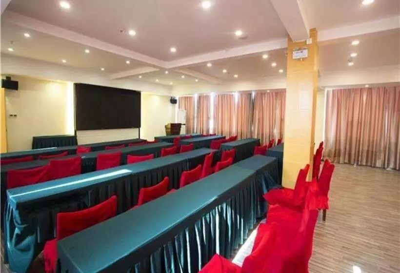 Hotelli City Comfort Inn Huanggang Dongmen Road Wanda Plaza