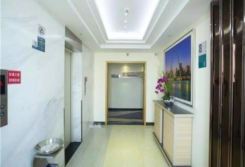 Hotelli City Comfort Inn Huanggang Dongmen Road Wanda Plaza