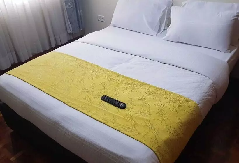 هتل Esao Airport Suites