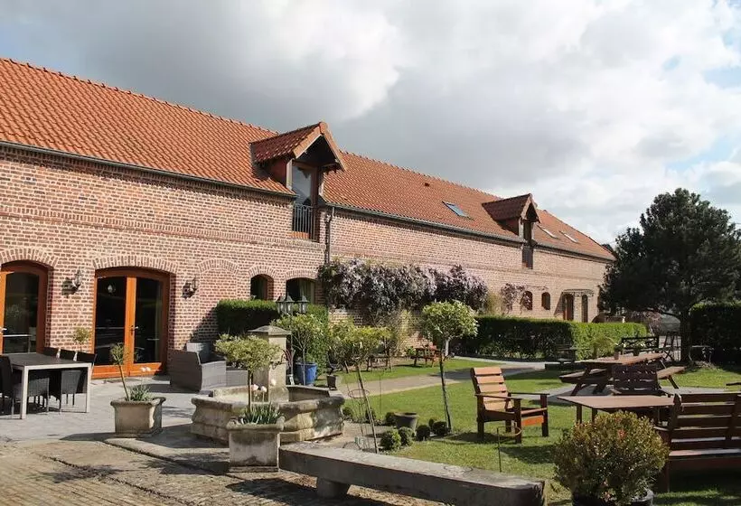 Hotelli Ferme De Montecouvez