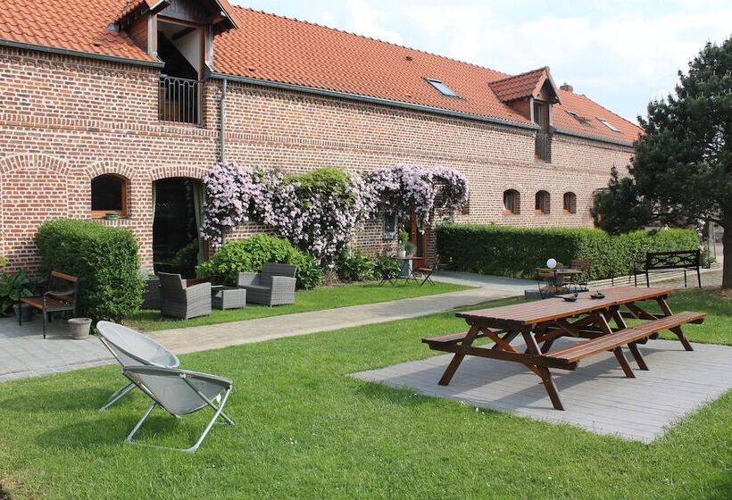 فندق Ferme De Montecouvez