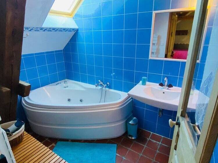 فندق Ferme De Montecouvez