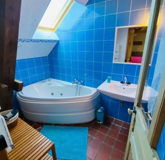 Hotelli Ferme De Montecouvez