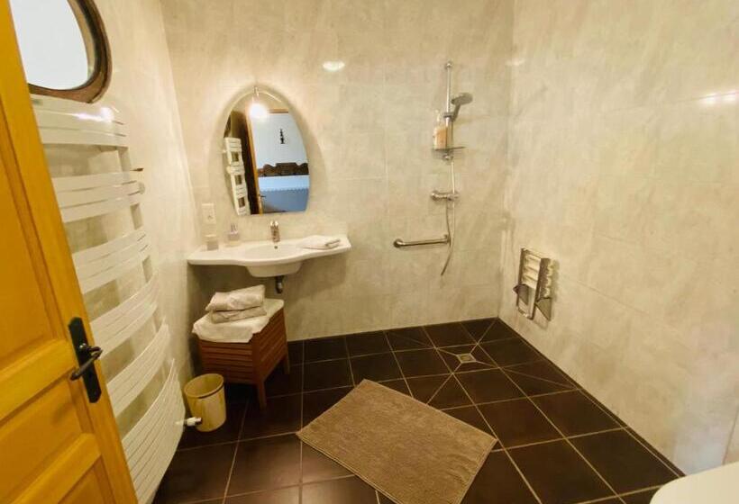 فندق Ferme De Montecouvez