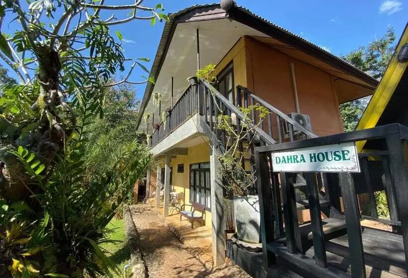 Hotelli Little Eden Guesthouse