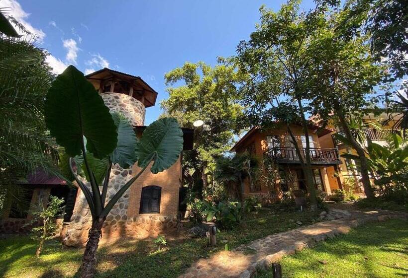 Hotel Little Eden Guesthouse