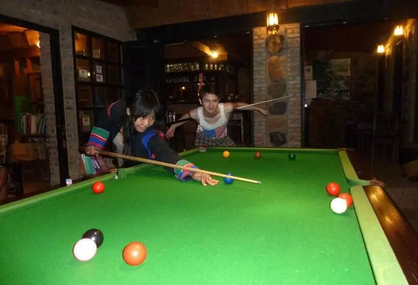 Hotelli Little Eden Guesthouse