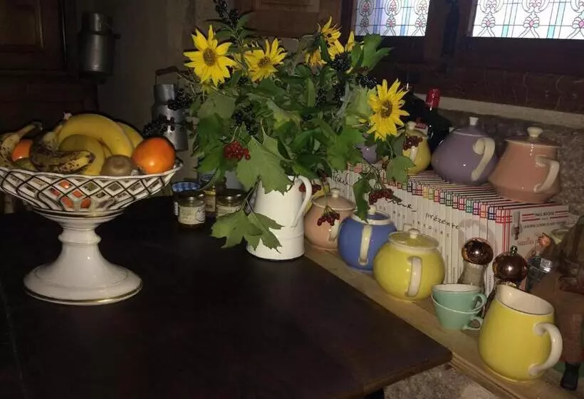 Hotelli Logis De La Filanderie