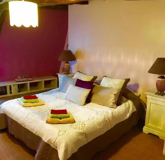 Hotelli Logis De La Filanderie