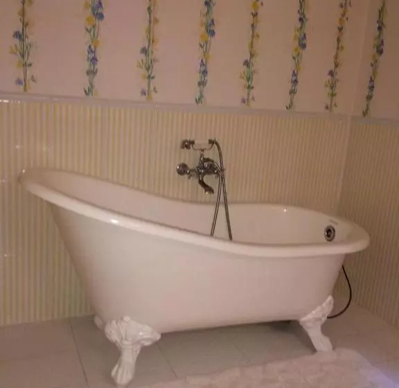 Hotelli Logis De La Filanderie