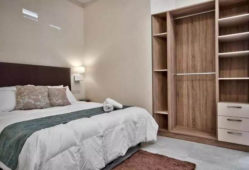 ホテル The Suites – Piazza Kirkop