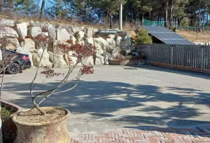 Hotelli Goseong Heim Bella Pension