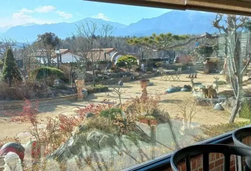 Hotelli Goseong Heim Bella Pension