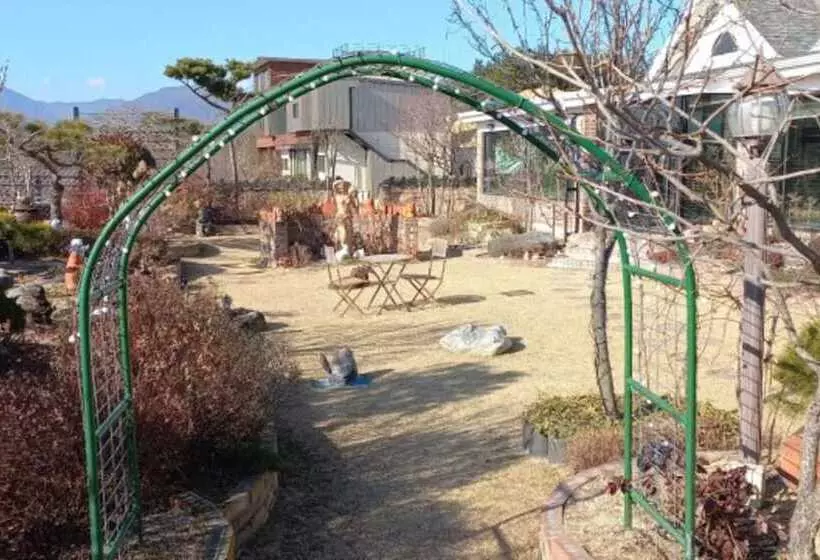 Hotelli Goseong Heim Bella Pension