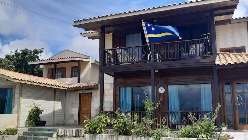 هتل Island House Curacao