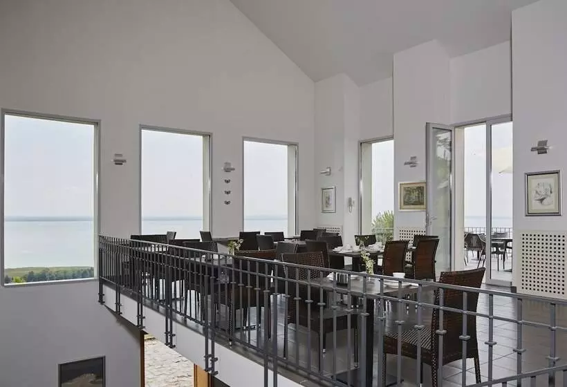 ホテル Villa Patzay Bor