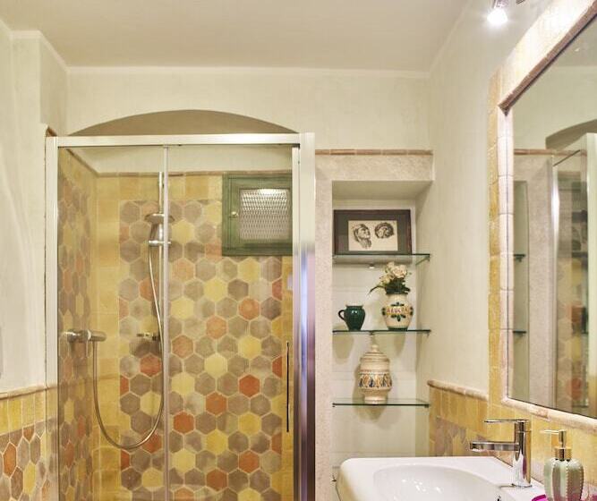 هتل Alla Scala 1746