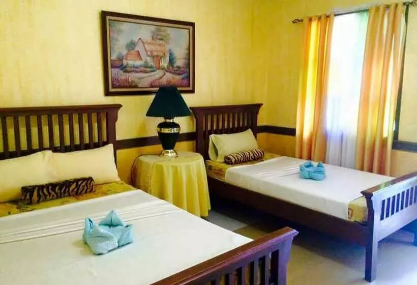 ホテル Country Inn  Baggao Main