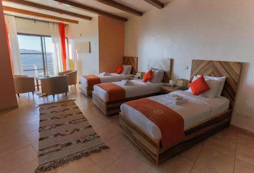 هتل Dana Guesthouse