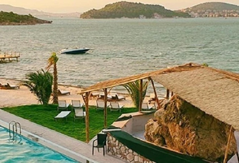 هتل Ivy Sailing Resort