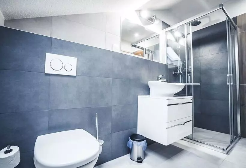 Hotelli Vila Anna   Ubytovanie Bešeňová